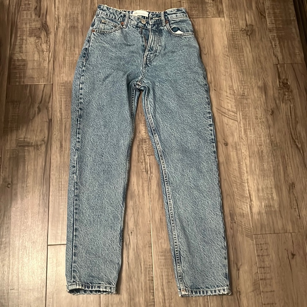 Zara Jeans